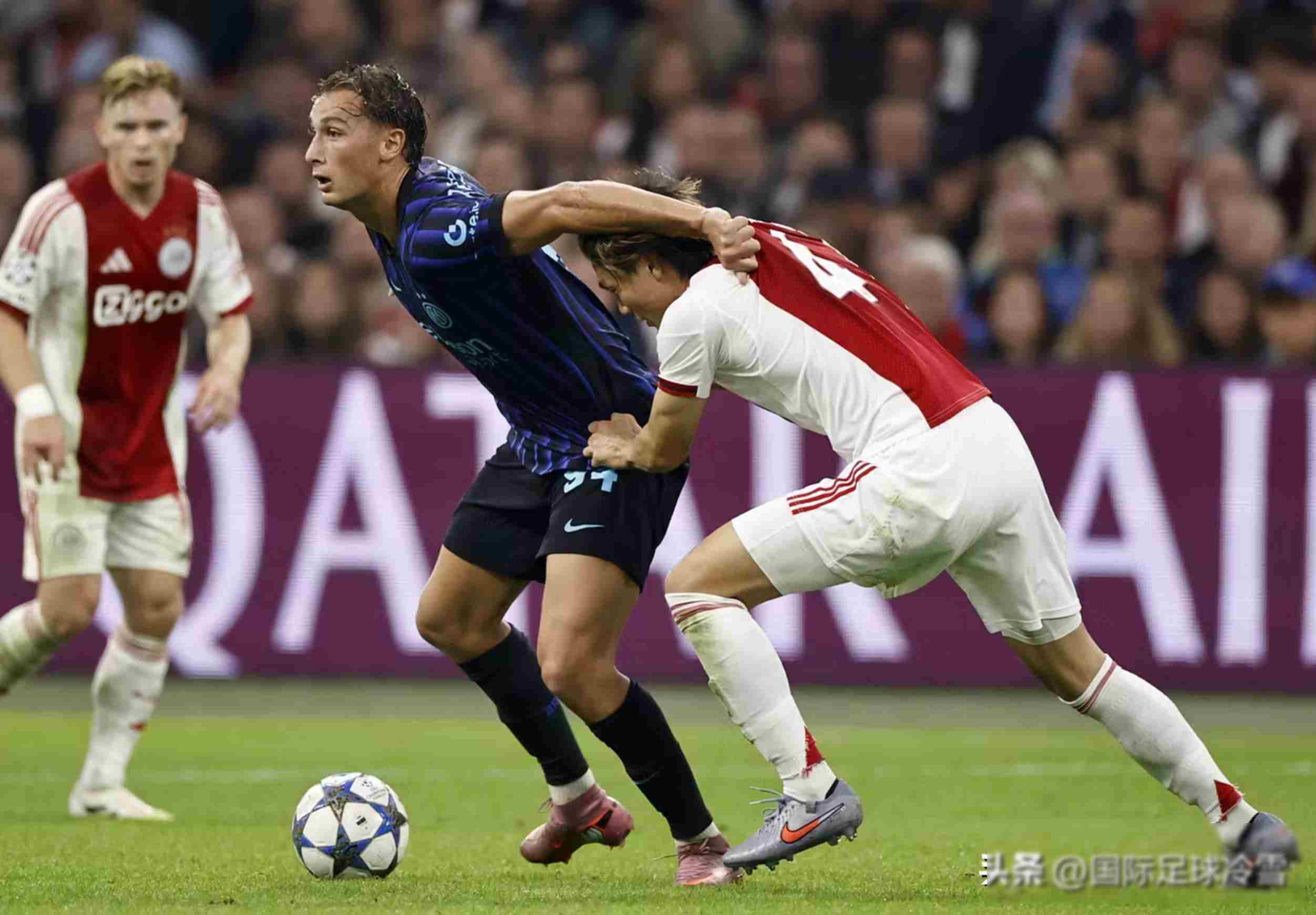 欧博体育-关于今晚体能课后，费耶诺德更衣室发声备战足总杯，引发热议，球探报告显示潜力的信息